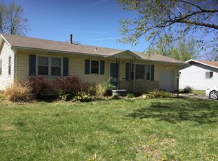 1410 S Maple St, Ottawa, KS 66067