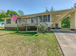 706 Old Stage Rd, Church Hill, TN 37642
