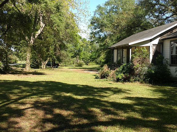2nd image of 1535 W Highland Dr