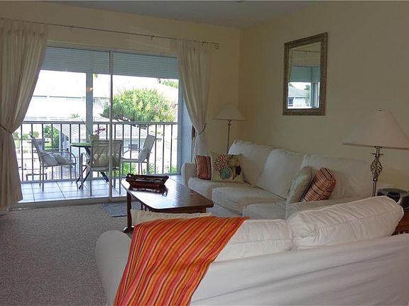 5th image of 8130 Summerlin Village Cir Unit 205