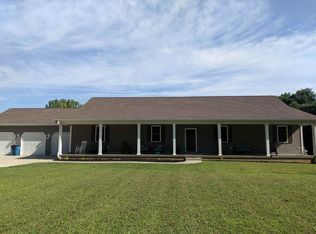 N Atkinson Rd, Vincennes, IN 47591