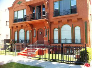 2838 West Blvd, Los Angeles, CA 90016