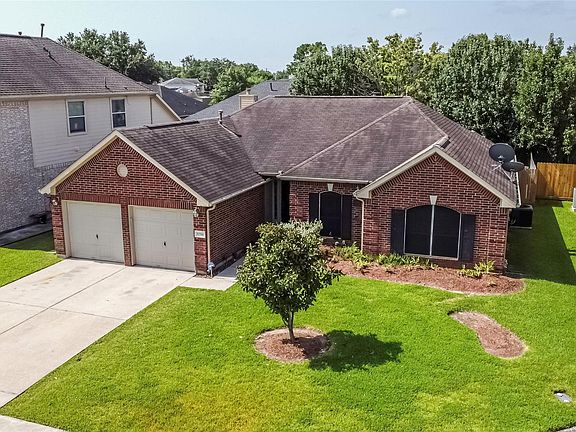 3rd image of 10510 Eagle Rock Ct