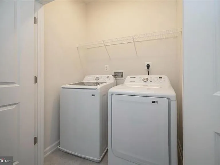255 Aspen Rd #105 — Photo 16
