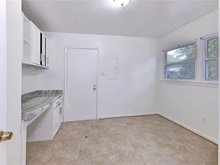 309 Corbin Dr — Photo 18