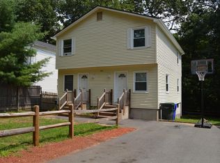 95-97 Oakwood Ter, Springfield, MA 01109