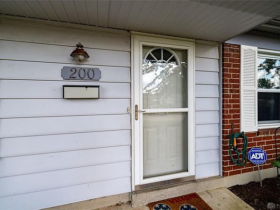 4th image of 200 Mountair Dr