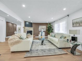 120 2nd Rd E, Hamilton, ON L8J3J2