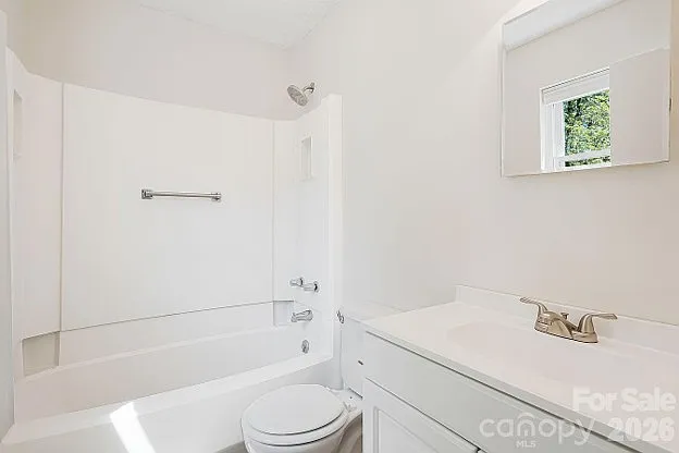 28 Capri Ln #3-A — Photo 7