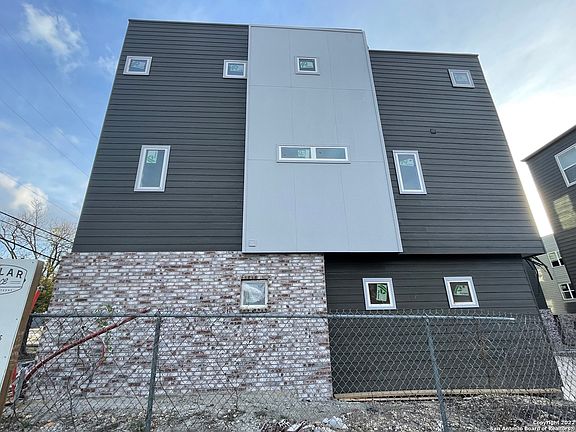 2nd image of 335 Howard #1
