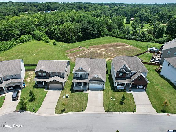 4th image of 10004 Cedar Park Ct