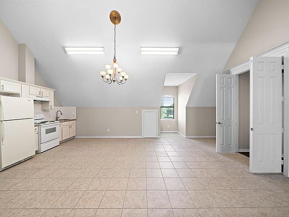 3rd image of 18223 County Road 132 #3