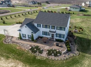 23644 Highview Ln, Lakeville, MN 55044