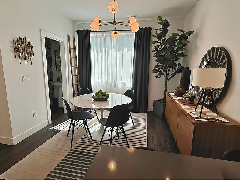 928 Navajo St — Photo 11