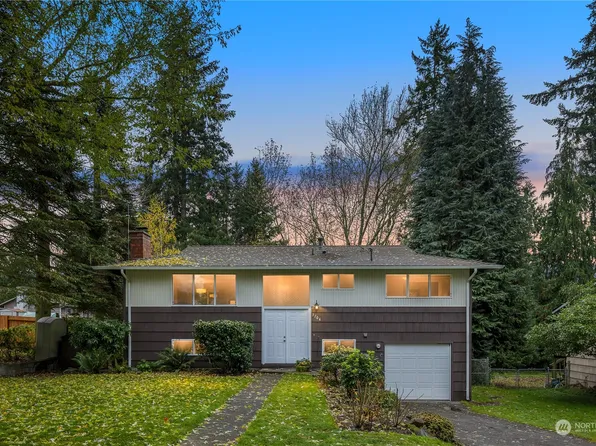 3704 223rd Street SW, Mountlake Terrace, WA 98043