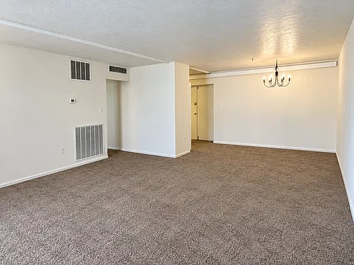 Floor plan 2 Bedroom 2 Bathroom Carpet