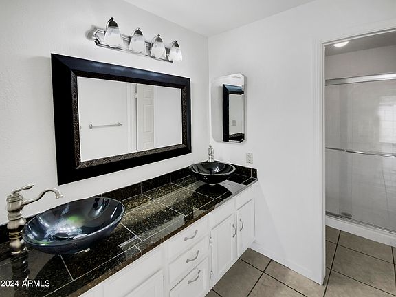 5th image of 3510 E HAMPTON Avenue #95