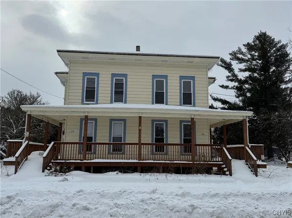 117 Chapel St, Canastota, NY 13032