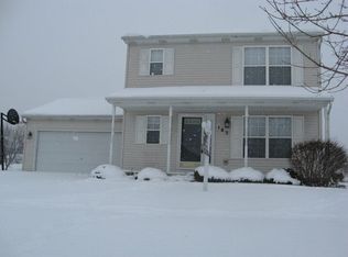 185 Coyote Ct, Pinckney, MI 48169