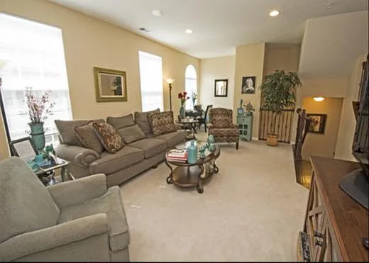 1505 Pointe View Dr — Photo 8