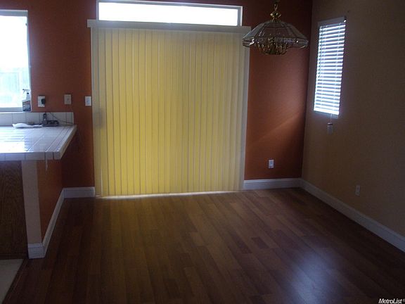 4th image of 9265 Spilsby Ct