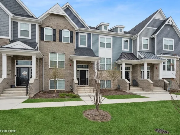 1981 Kingsley Cir, Northbrook, IL 60062