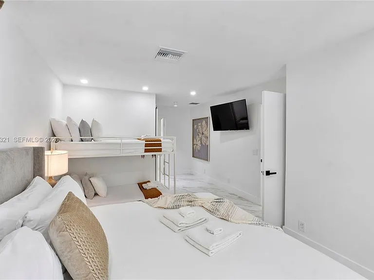 3261 Seaward Dr #3261 — Photo 14