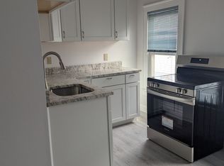 53 Granite St, New London, CT 06320