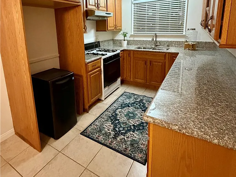 7002 Aura Ave — Photo 23