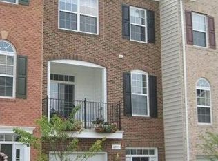 6915 Rolling Creek Way, Alexandria, VA 22315