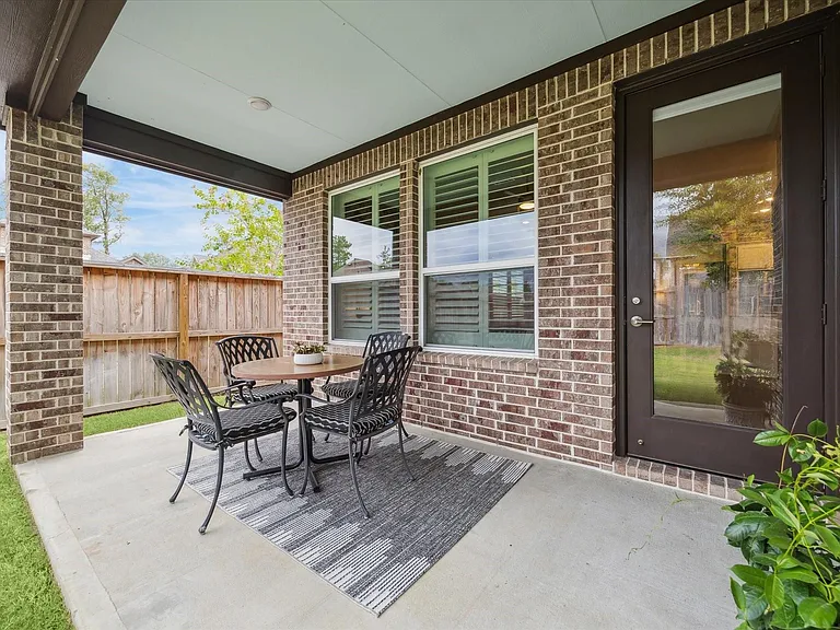 21902 Lake Whitney Ct — Photo 21