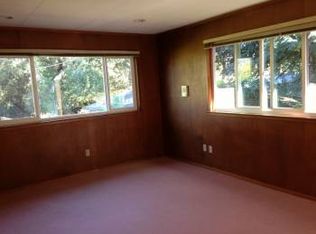 620 Circle Dr, East Palo Alto, CA 94303