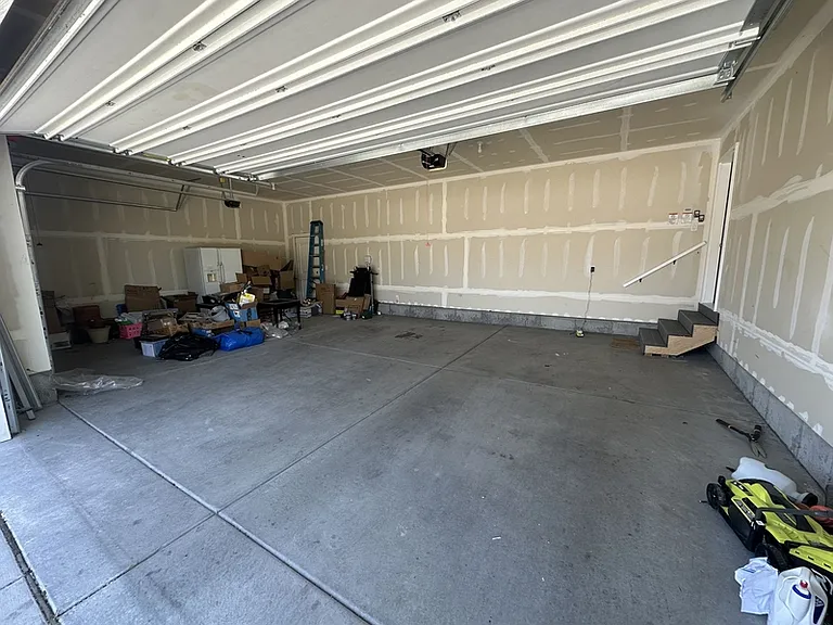 3321 W 1690 N — Photo 30