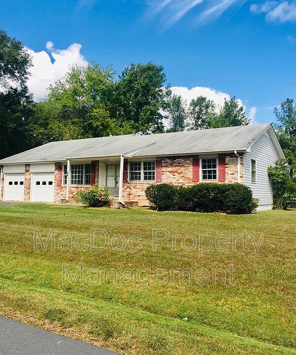 1st image of 918 Churchill Dr