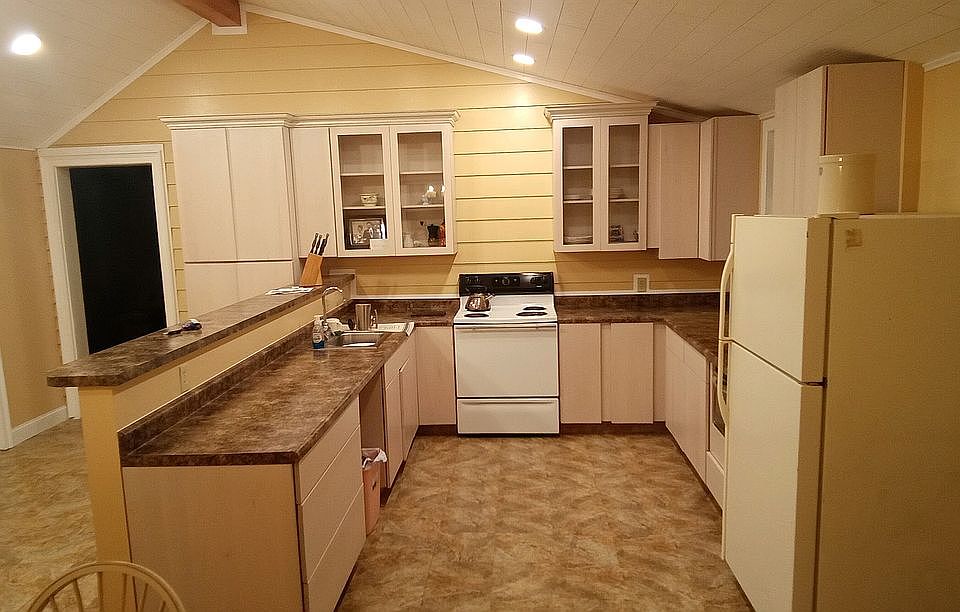 771 Keefus Rd, Conneaut, OH 44030 Zillow