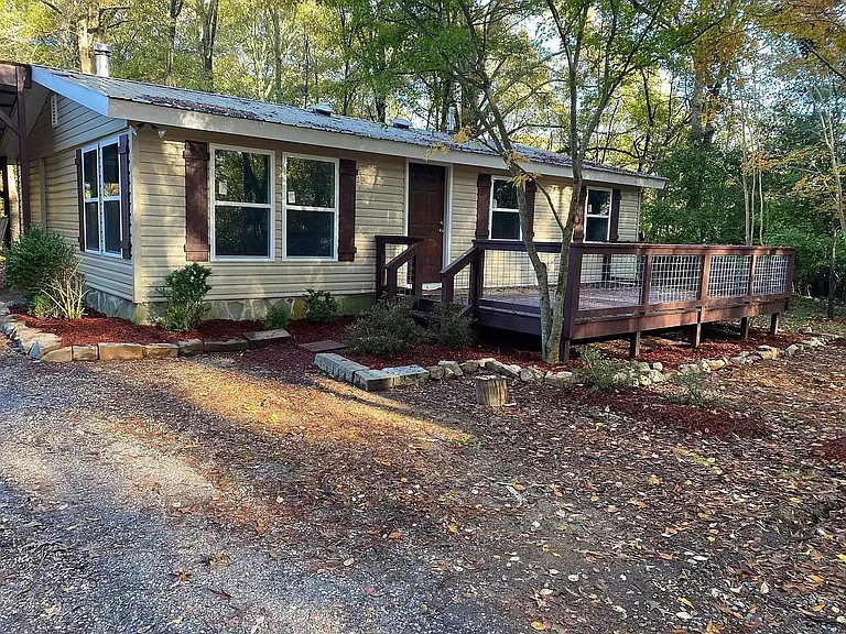 142 Henry Meyer Rd — Photo 1