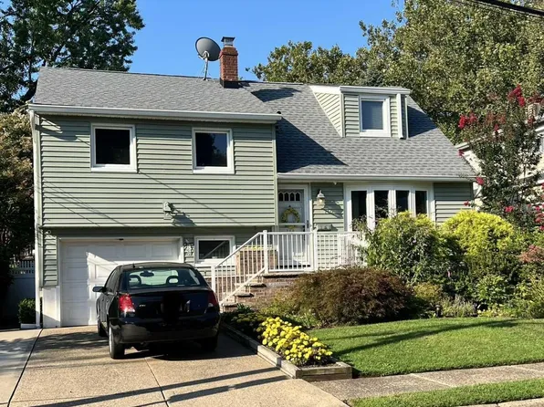 760 Lancaster Rd, Ridgefield, NJ 07657