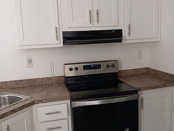 New stainless stove 