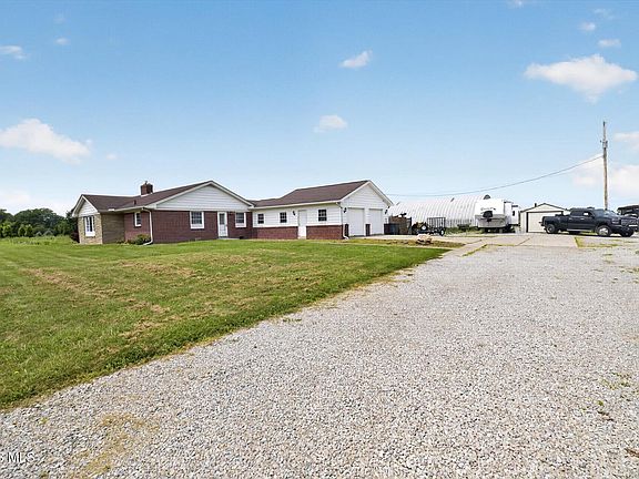 3rd image of 10136 Sylvania Metamora Rd