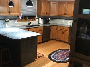 7832 Barrington Pl, Lincoln, NE 68516