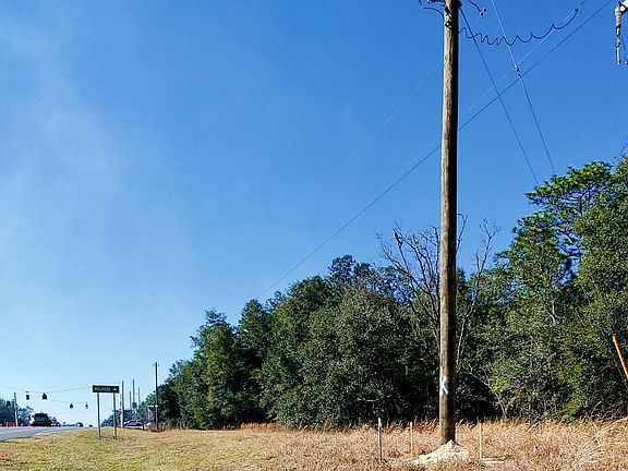 5th image of 1976 Highway 20