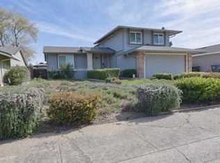 3221 Saturn Dr, Sacramento, CA 95827