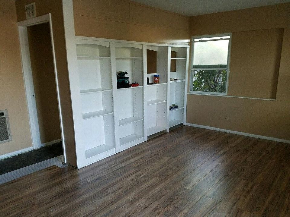 2nd image of 758 94th Ave N