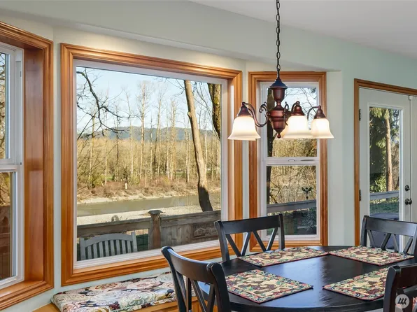 249 E Haller Avenue, Arlington, WA 98223