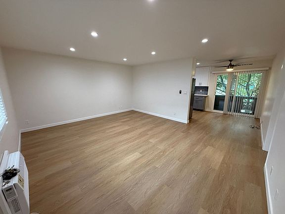 2nd image of 1020 S Sherbourne Dr APT 201