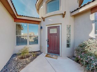 813 6th St NE, Rio Rancho, NM 87124