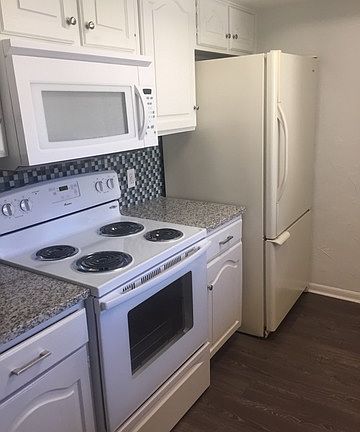 2nd image of 11843 Braesview #710G
