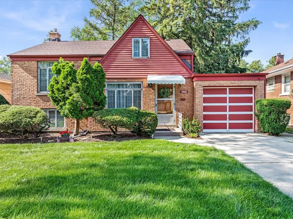 9036 30th St, Brookfield, IL 60513