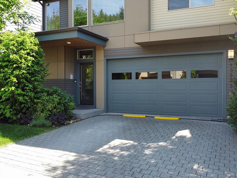 2nd image of 13525 SE 81st Pl #24