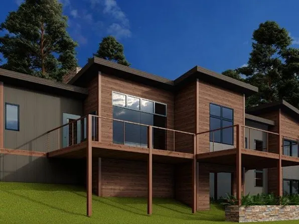 10545 W Lucca Dr, Coeur D Alene, ID 83814